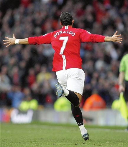 率先破门 率先破门